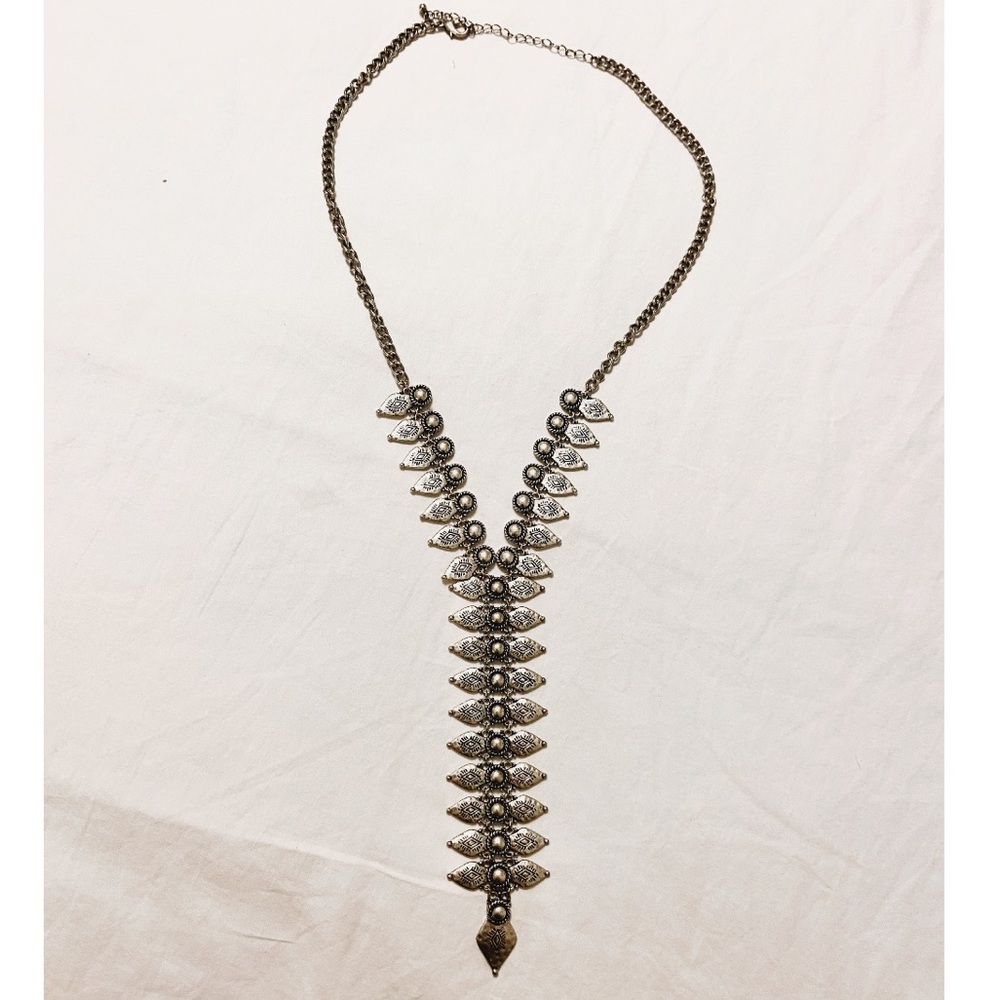 Silver Spiked Necklace